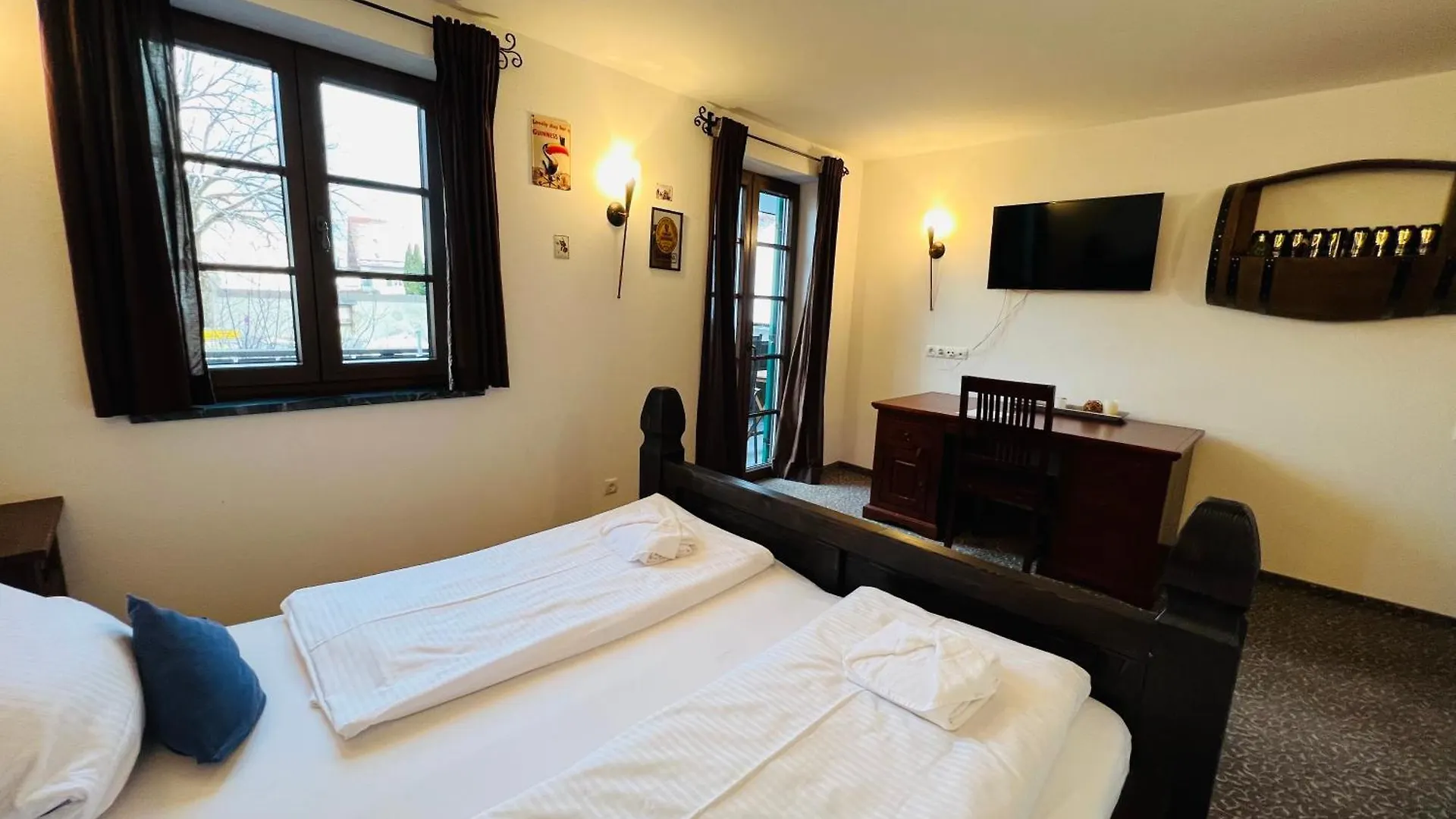 Vitushoehle & Vitusfort Urlaub Im Allgaeu - Ferienwohnungen & Themenzimmer In Hopfen Am See Fussen Holiday home