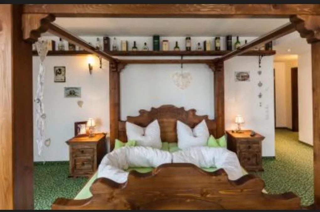 Vitushoehle & Vitusfort Urlaub Im Allgaeu - Ferienwohnungen & Themenzimmer In Hopfen Am See Fussen 0*,